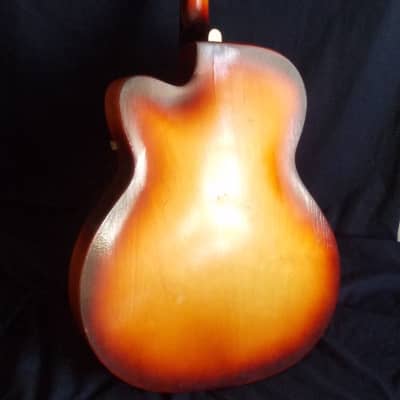 "Klira" Archtop guitar (1958-60) image 11