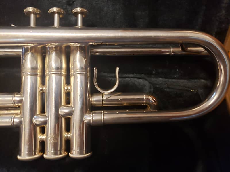 Yamaha Xeno YTR8335UGS Silver Trumpet--Gold Brass Bell, Chem Cleaned, Nice!  | Reverb