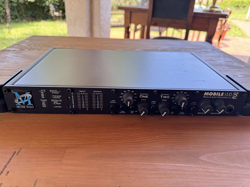 Metric Halo ULN-2 3d (w/ 2 Preamp +DSP Included) USB Type-C