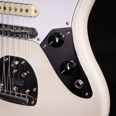 Fender Johnny Marr Jaguar Olympic White Rosewood Fingerboard 2024 (V2432251) image 15
