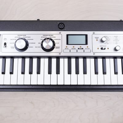 販売直売シンセサイザー　ボコーダー　microKORG XL+ 鍵盤楽器