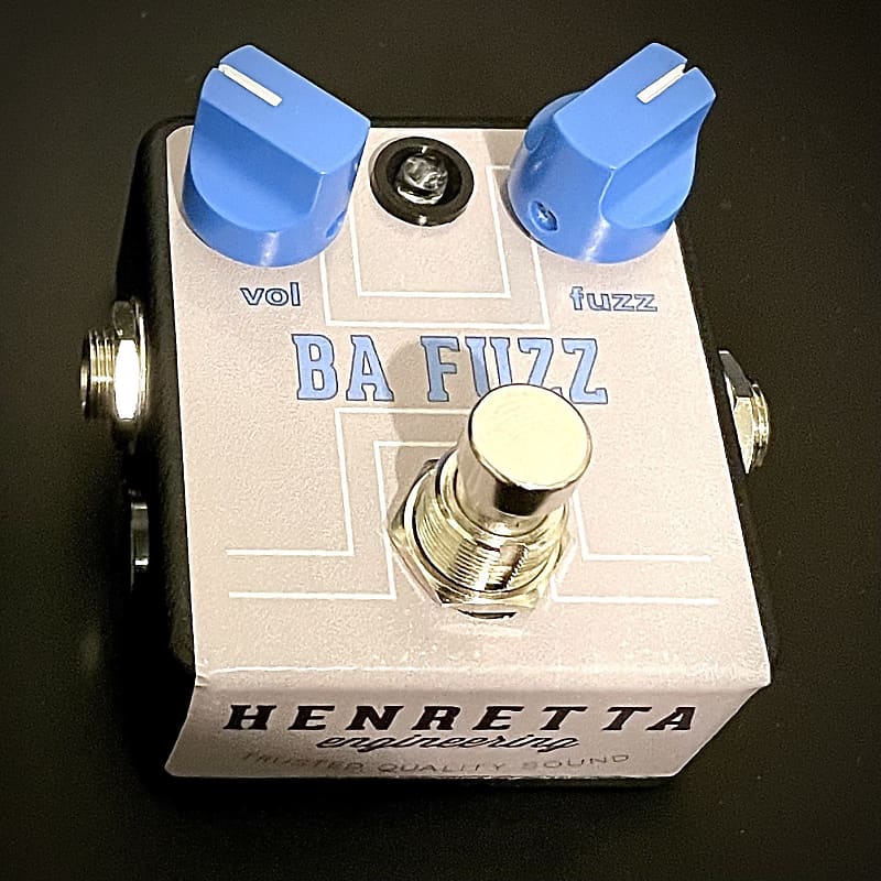 Henretta Engineering BA Fuzz - Buzzaround inspired fuzz pedal