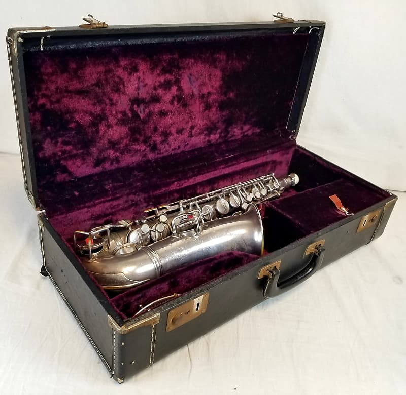 C.G. Conn Vintage 1928 New Wonder Series II 