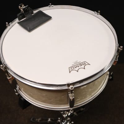 Por-T-Fel - Wallet Style Snare Drum Damper / Muffler - Black - clip mounted image 4