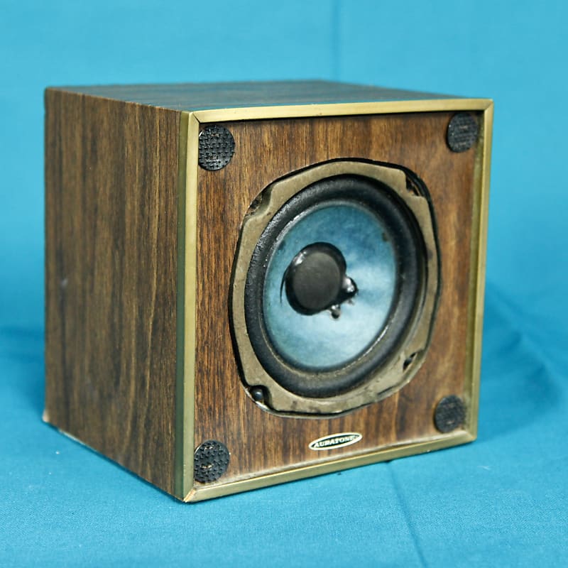 Vintage 1970s Auratone 5C Super-Sound-Cube Mixing Monitor Vintage 1970s Auratone 5C Super-Sound-Cube Mixing Monitor