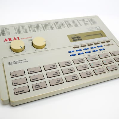 AKAI XR10
