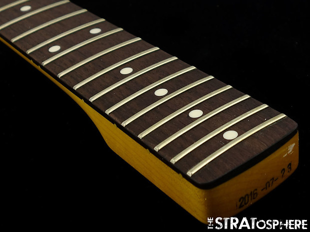 J mascis jazzmaster neck top