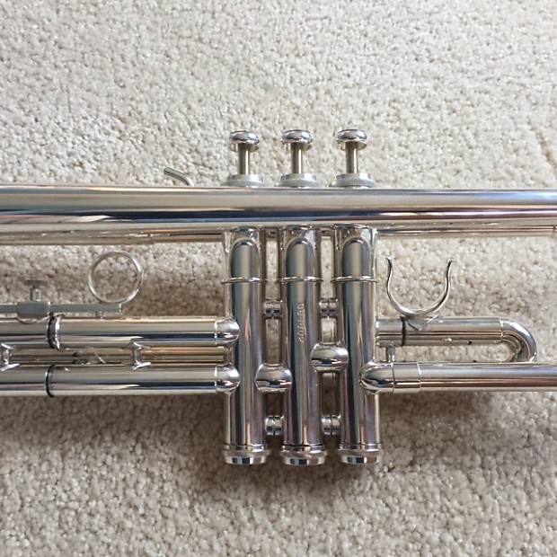 Getzen SIlver-Plated Eterna Classic 900s Bb trumpet, used Getzen SIlver-Plated Eterna Classic 900s Bb trumpet, used
