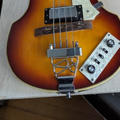 Tennessee Vintage Sunburst Electric 4 String Bass for sale