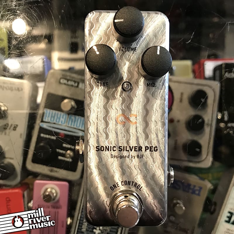 お手頃価格 One Control Silver Bass Para Buffer エフェクター