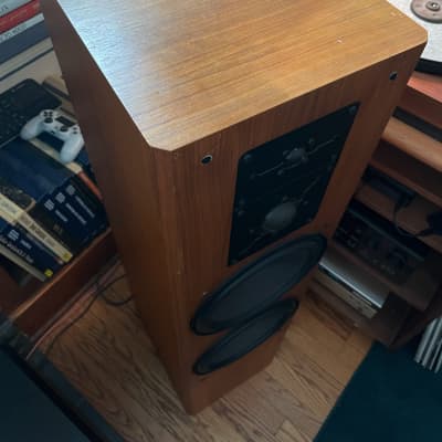 Beautiful ADS L1590 Audiophile Speakers working perfectly image 5