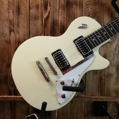 Duesenberg Starplayer Special Vintage White E-Guitar + Case image 1