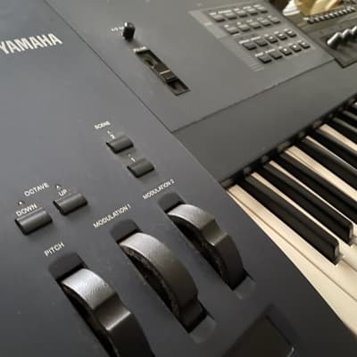 Yamaha EX5 image 2