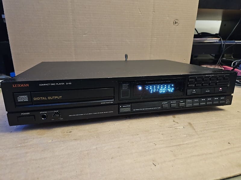 Luxman D112 Compact newest disc see note cd player ejection