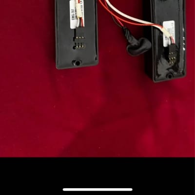EMG 707 2010 - Black image 2