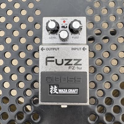 BOSS FZ-1w 新品 Amazon | Boss FZ-1W Waza Craft ファズペダル | ディストーション