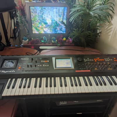 Roland V-Synth 61-Key Digital Synthesizer [2.0 Edition with 4GB CF Card Sound Design]