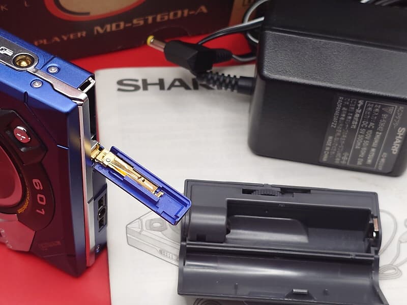 RARE Alps Alpine Ceremo50 Blue Sharp MD-ST601-A Walkman