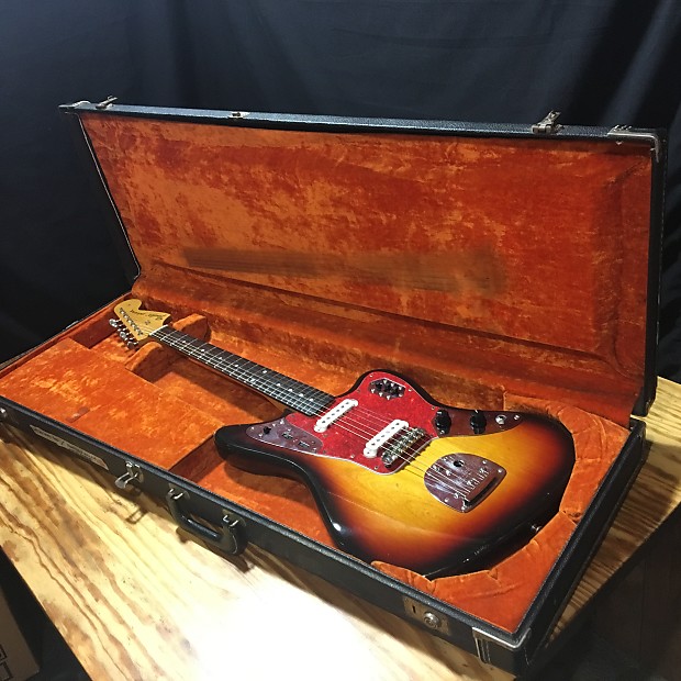 Fender jazzmaster hardshell case 2025