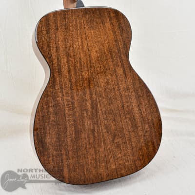C.F. Martin Custom Shop "00" Bearclaw Sitka Spruce w/ Quilted Mahogany Back and Sides (s/n: 7347) image 10