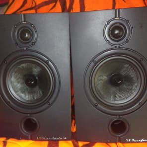 Wharfedale Pro Diamond 8.1 Pro Active Powered Studio Monitors in great condition