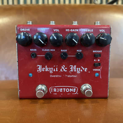 Truetone Jekyll & Hyde Overdrive & Distortion V3 2010s - Red for sale
