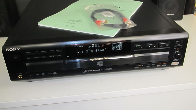 Sony CDP-CE535 - 5 Audio 5 CD Changer w new remote  Mega Changer compatible - Optical Out for DAC image 1