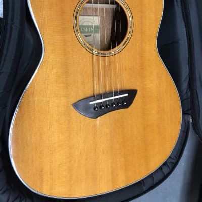 Yamaha  CSF1M Parlor Acoustic Guitar - Vintage Natural with Gig Bag image 3