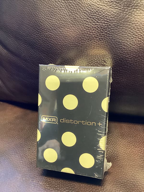 ギター RR104 RANDY RHOADS SPECIAL EDITION MXR RR104 Randy Rhoads Special Edition Distortion + Pedal – A Strings