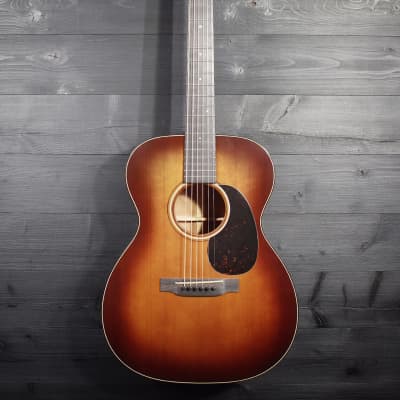 Martin Custom Shop 000-18 Authentic 1937 - Ambertone Stage 1 Aging Acoustic Guitar image 2