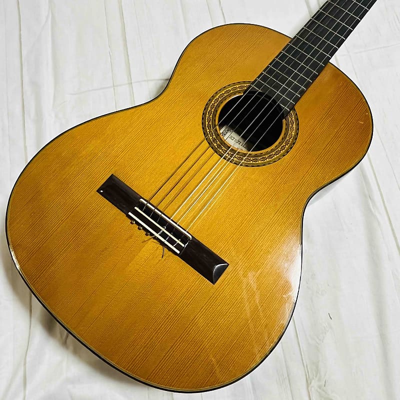 Ryoji Matsuoka No.25 MIJ Vintage Classical Guitar