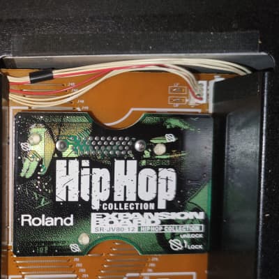 4X ROLAND SR-JV80 EXPANSION CARDS(HIP HOP-SESSION-HOUSE-KEYBOARDS OF 60-70'S) suitable for xp80-0-50-60,jv 1080,jv2080 etc)