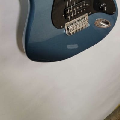 Fender Bullet 1980-1982 Metallic Blue image 3