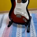 Fender Stratocaster  2020 Sunburst