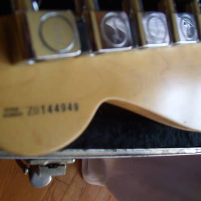 Fender US Lone Star Stratocaster with Maple Fretboard - 2000 - 3-Color Sunburst image 5