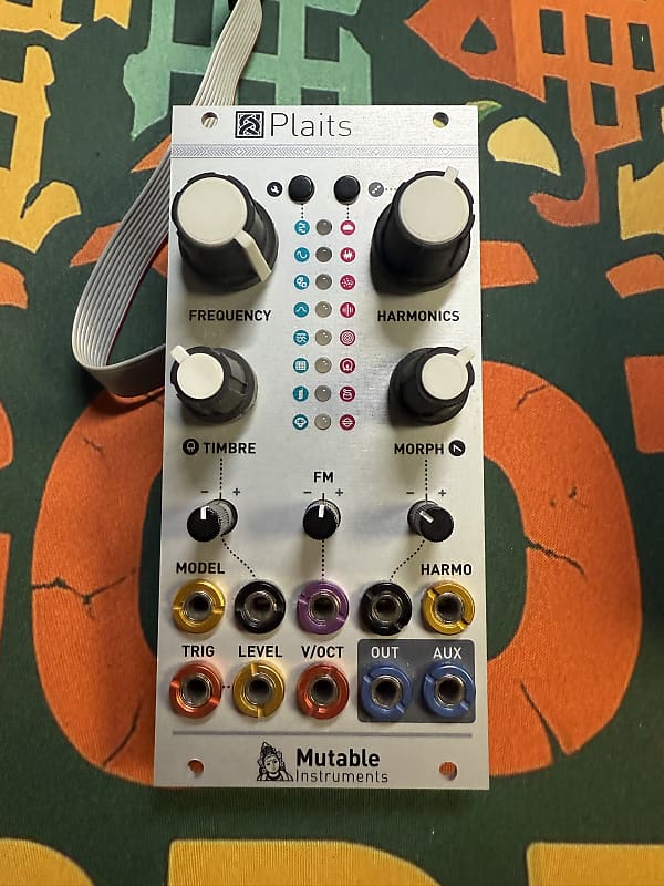 Mutable Instruments Plaits