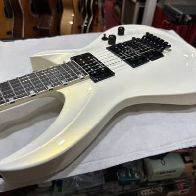 ESP Horizon-III Pearl White Gold Electric Guitar + Case Made in Japan Kiso Custom Shop Electric Guitar image 12