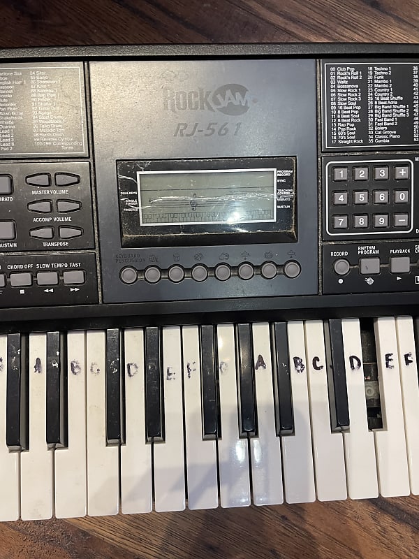 【即日発送】Rock JAM RJ-561 電子キーボード 譜面台付き Amazon.com: RockJam 61 Key Keyboard Piano With LCD Display