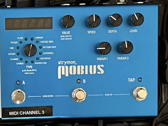 Strymon Mobius