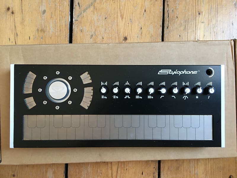 Stylophone S2 - Rare & Quirky Analog Synth | Reverb