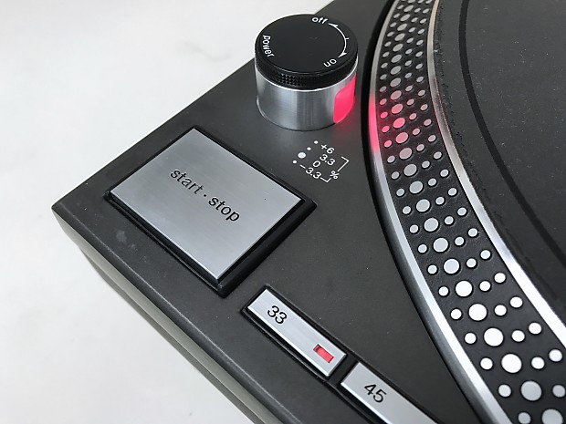 Technics SL-1200 MK3 in Near-Mint Condition with Original