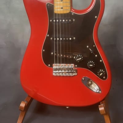 1973 Fender Stratocaster with 3-Bolt Neck, Maple Fretboard- Candy Apple Red image 2