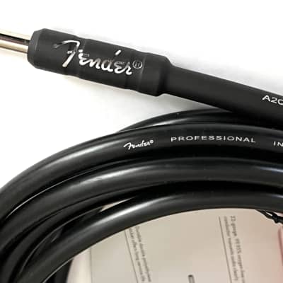 Fender Professional 18.6 ft Right/Angle Guitar Instrument Cable 1/4" image 3