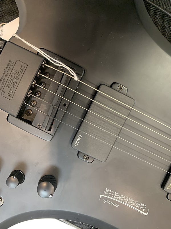 Steinberger Demon - Black | Sweetwater