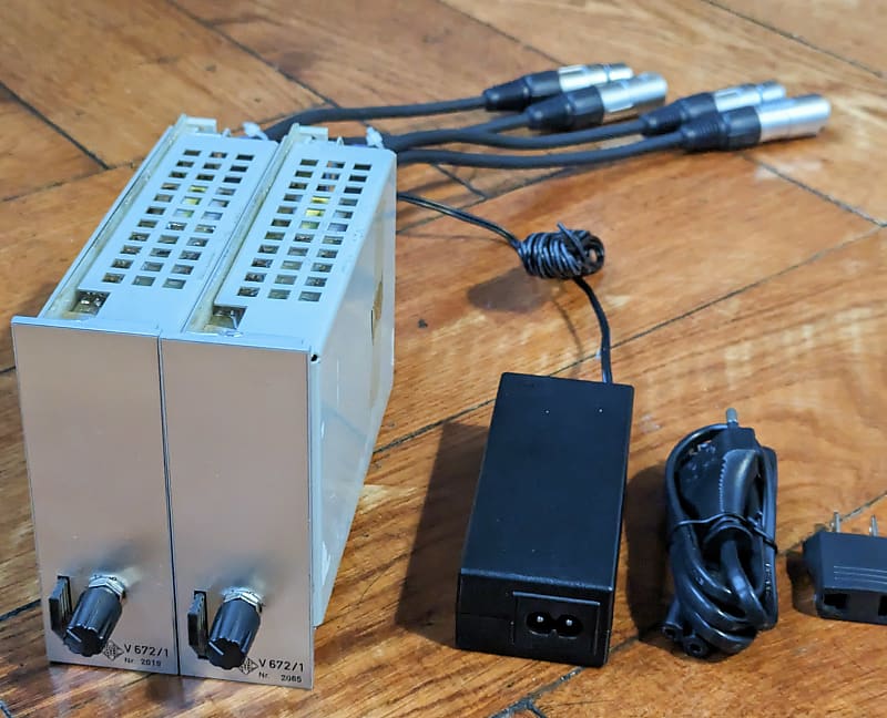 With audio demo PAIR Telefunken V672 mic preamps with Reverb