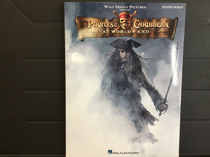 Pirates of The Caribbean At Worlds End image 1