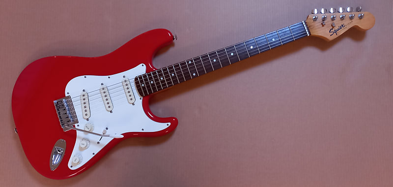 Squier Stratocaster 2004 Dakota Red | Reverb