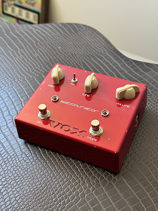 Vox Satchurator