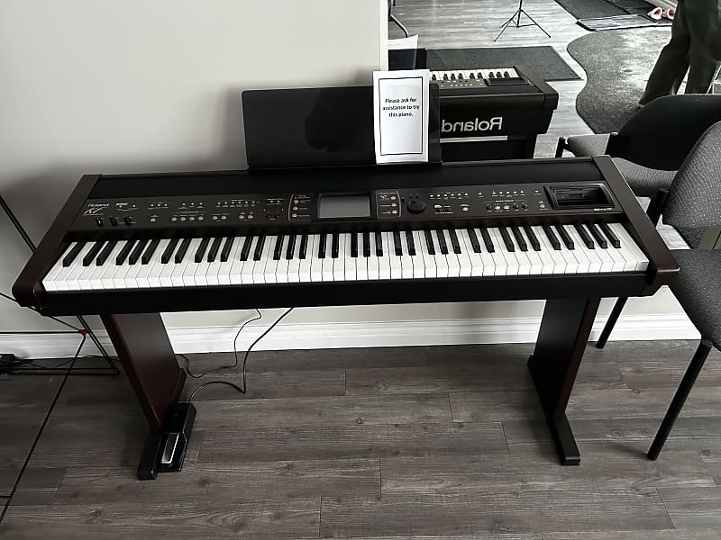 Roland KF-7 early 2000's - Wood image 1