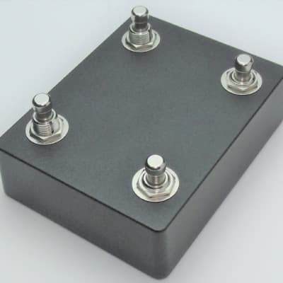 MM4B Four Button Momentary Remote Footswitch Pedal for Kemper and other effects image 3